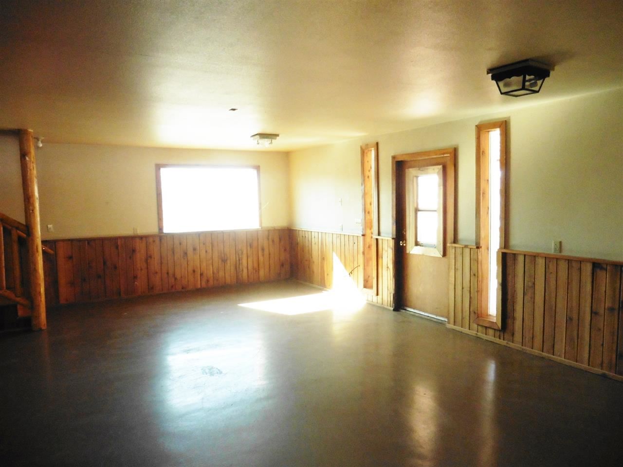 4531 Railroad Ave - Photo 8