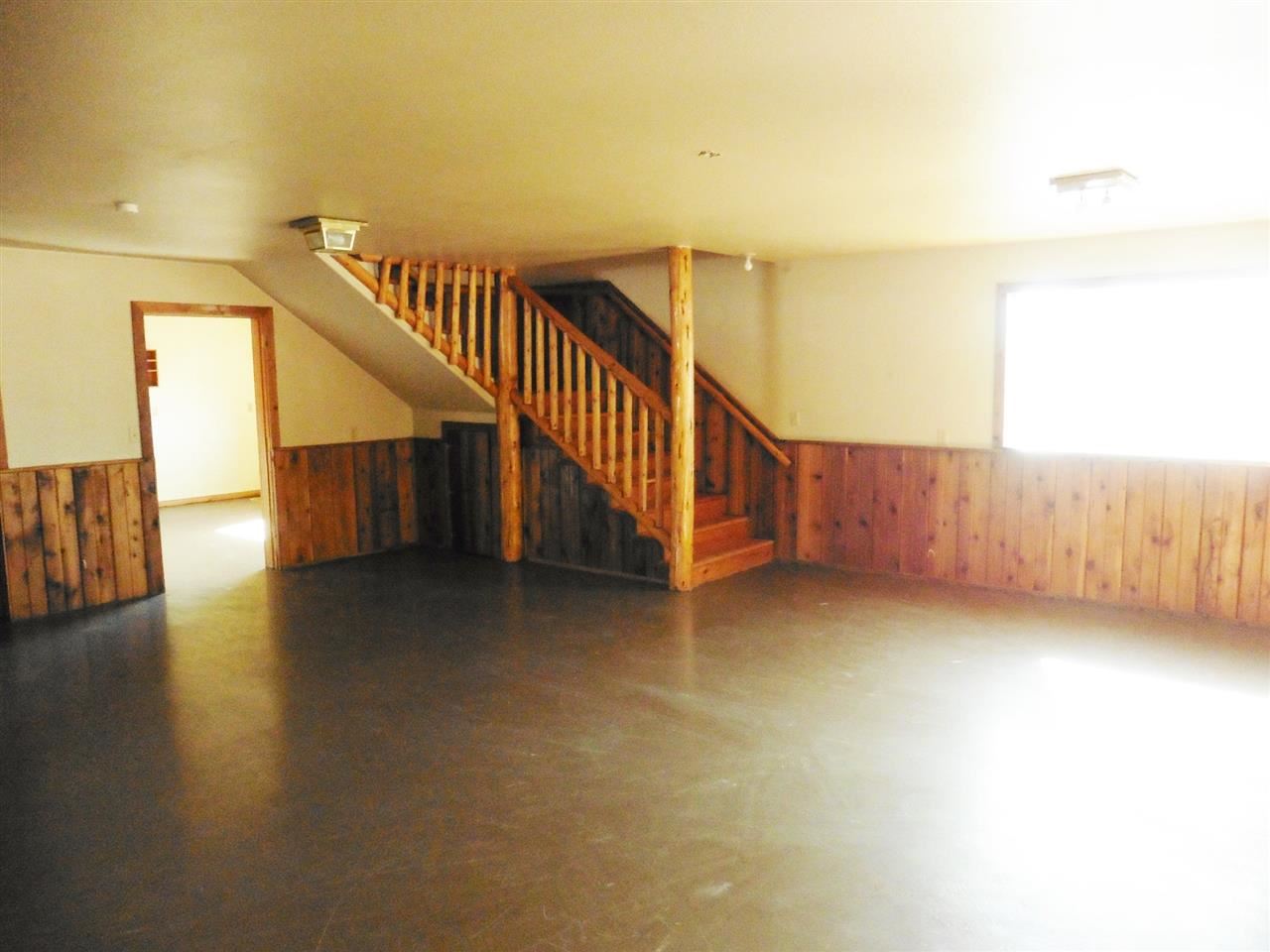 4531 Railroad Ave - Photo 9