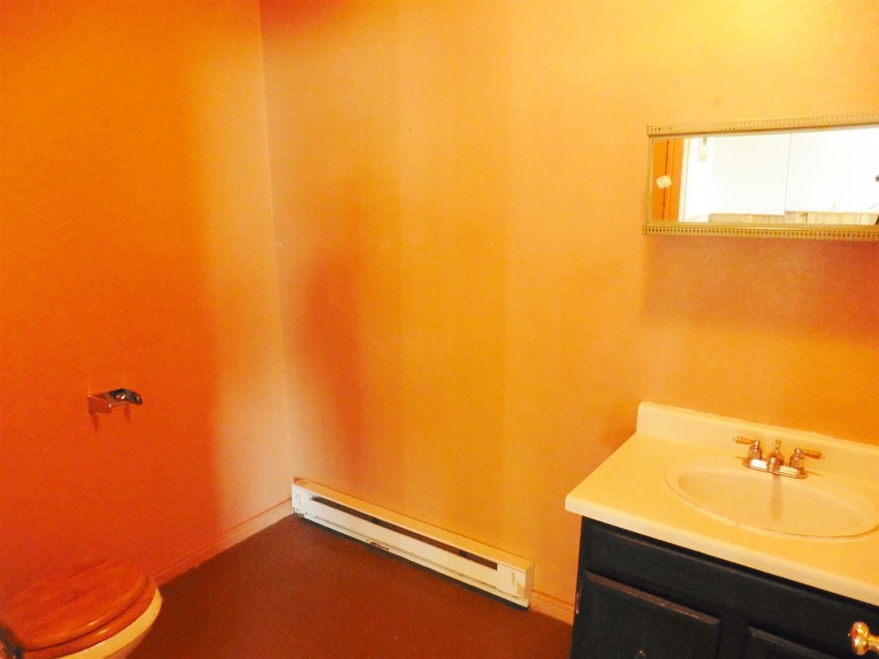 4531 Railroad Ave - Photo 10