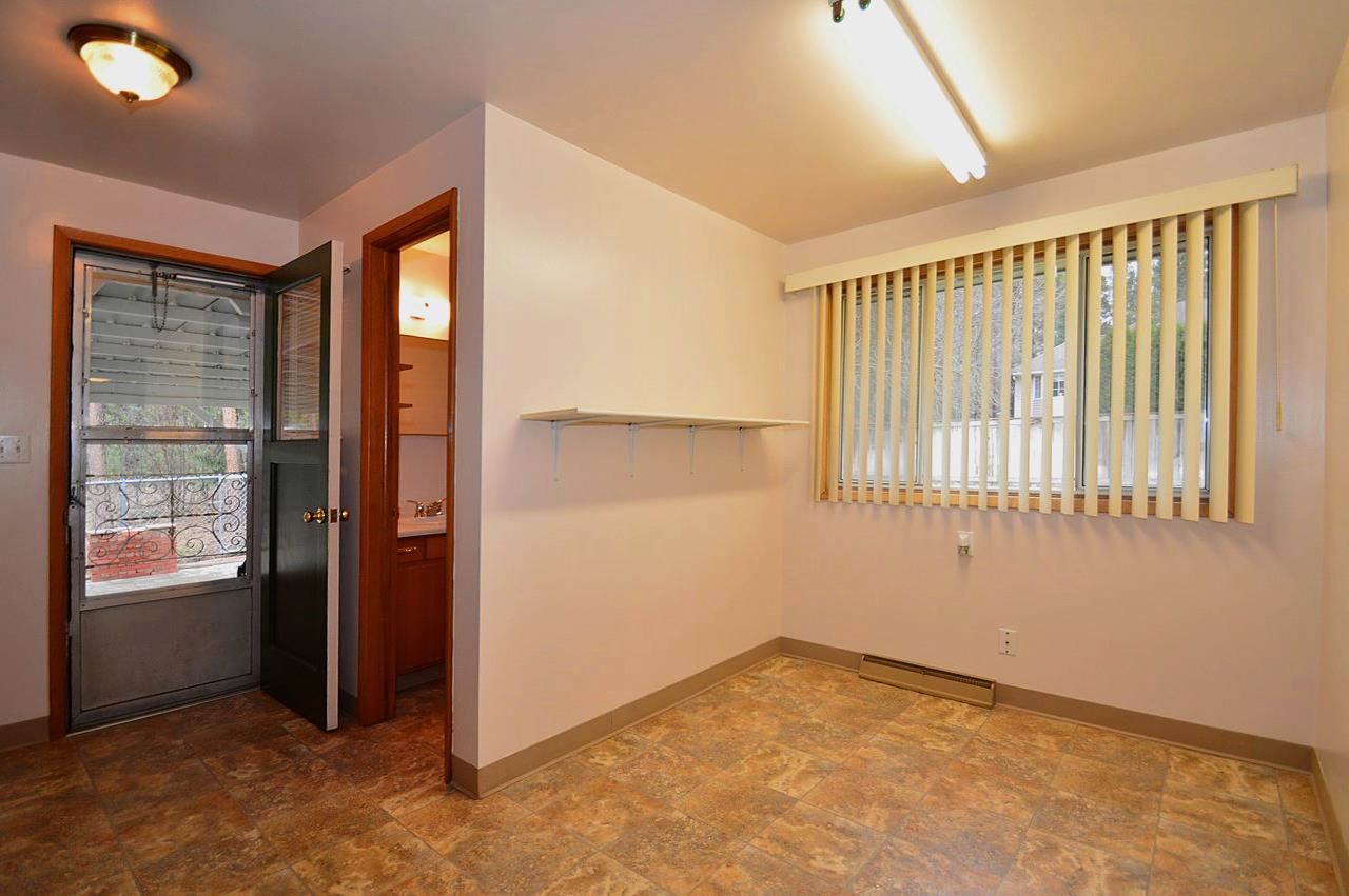11104 E 27th Ave - Photo 17
