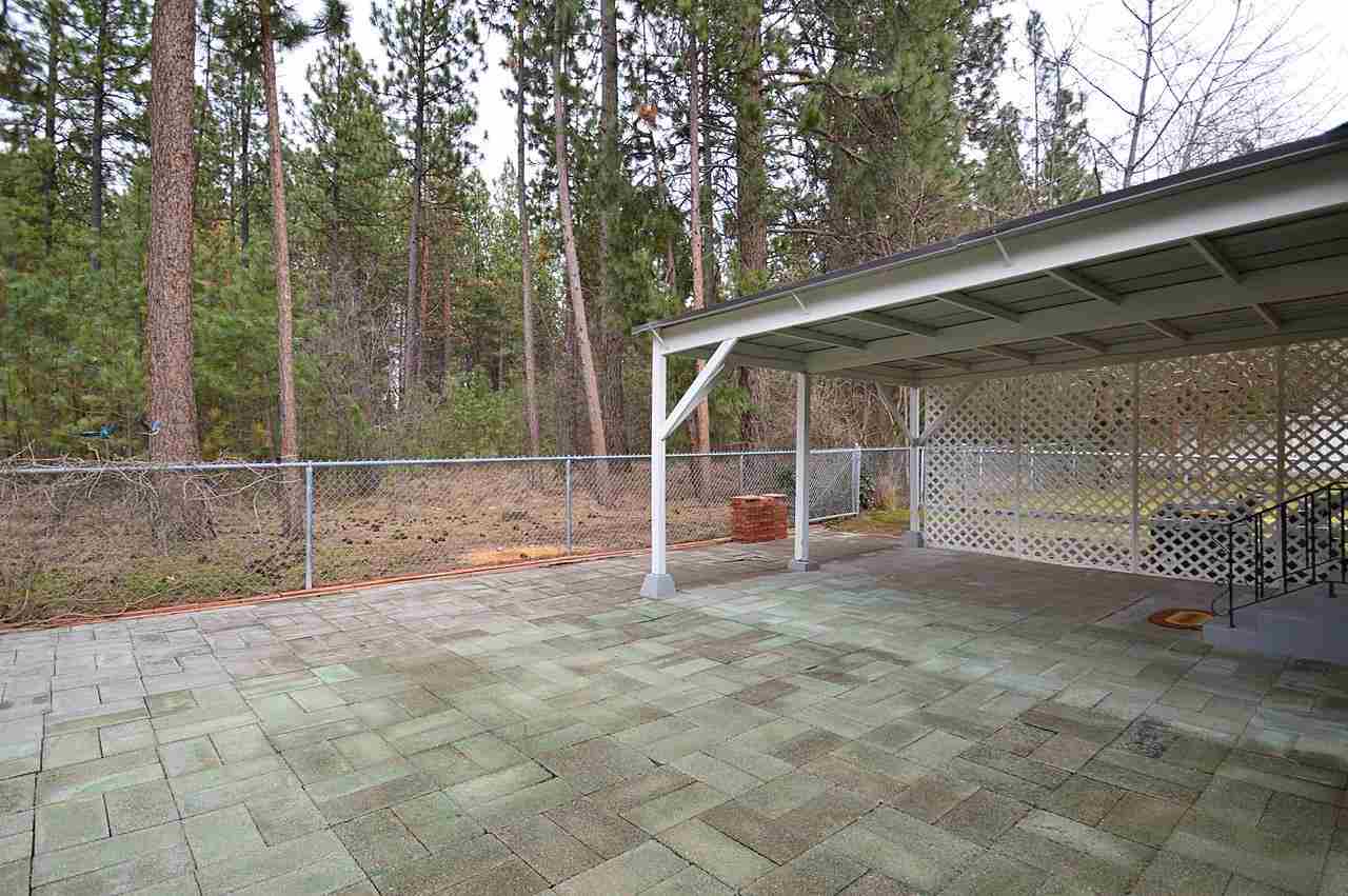11104 E 27th Ave - Photo 6