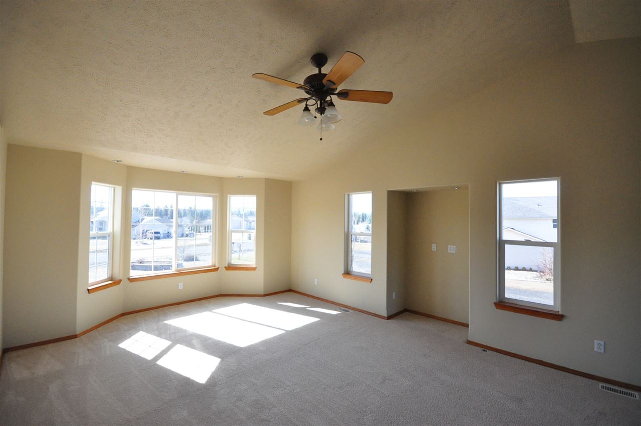 13316 W Greenfield Rd - Photo 3