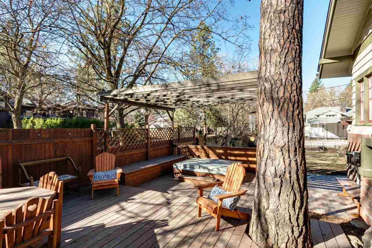 928 W 18TH Ave - Photo 7