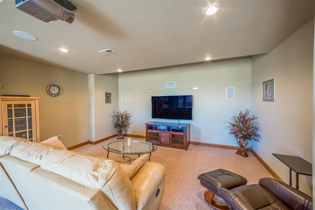 2111 S Meadowview Rd - Photo 13