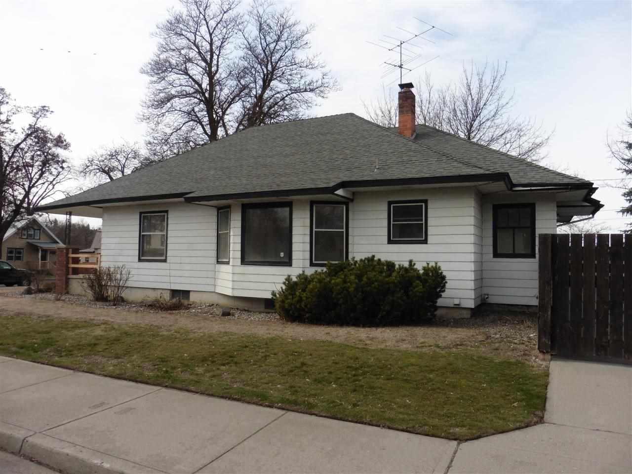 2227 E Pacific Ave - Photo 18