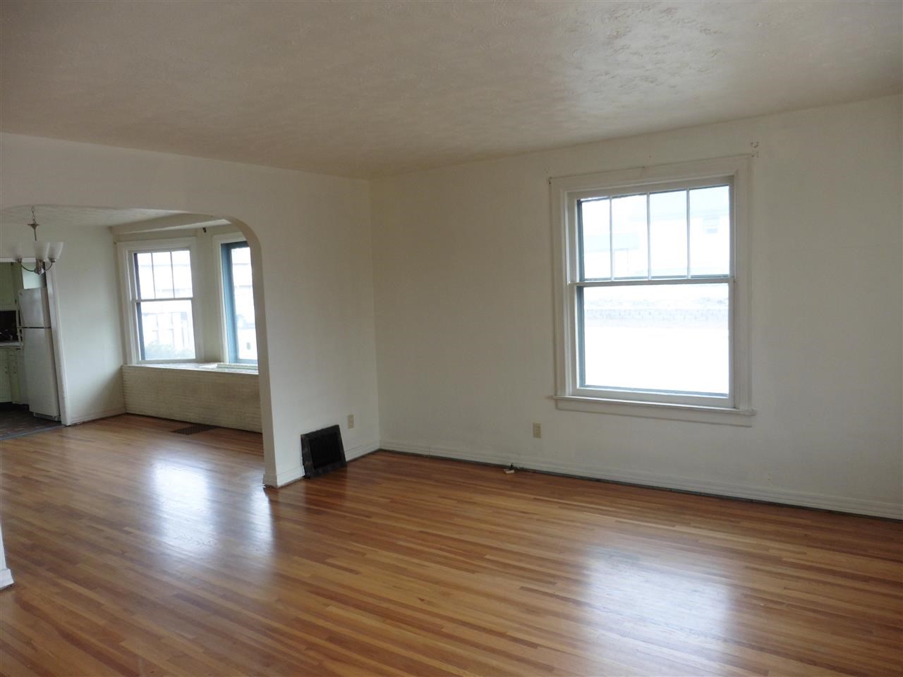 2227 E Pacific Ave - Photo 3