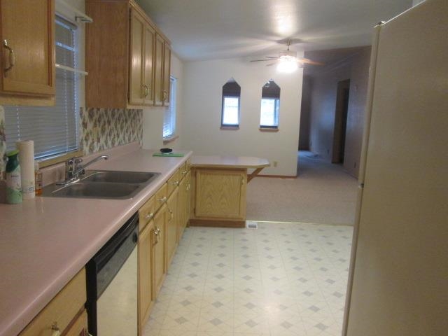 1221 Green Rd - Photo 8