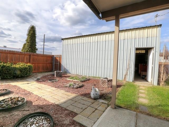 107 E Greta Ave - Photo 17