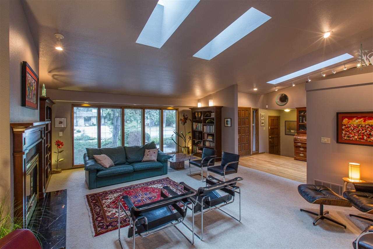 5211 S Perry St - Photo 3