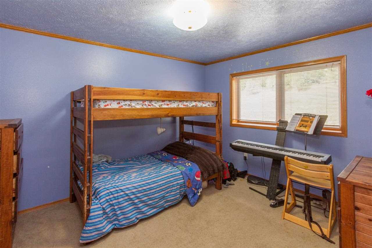 1410 E Estates Rd - Photo 13