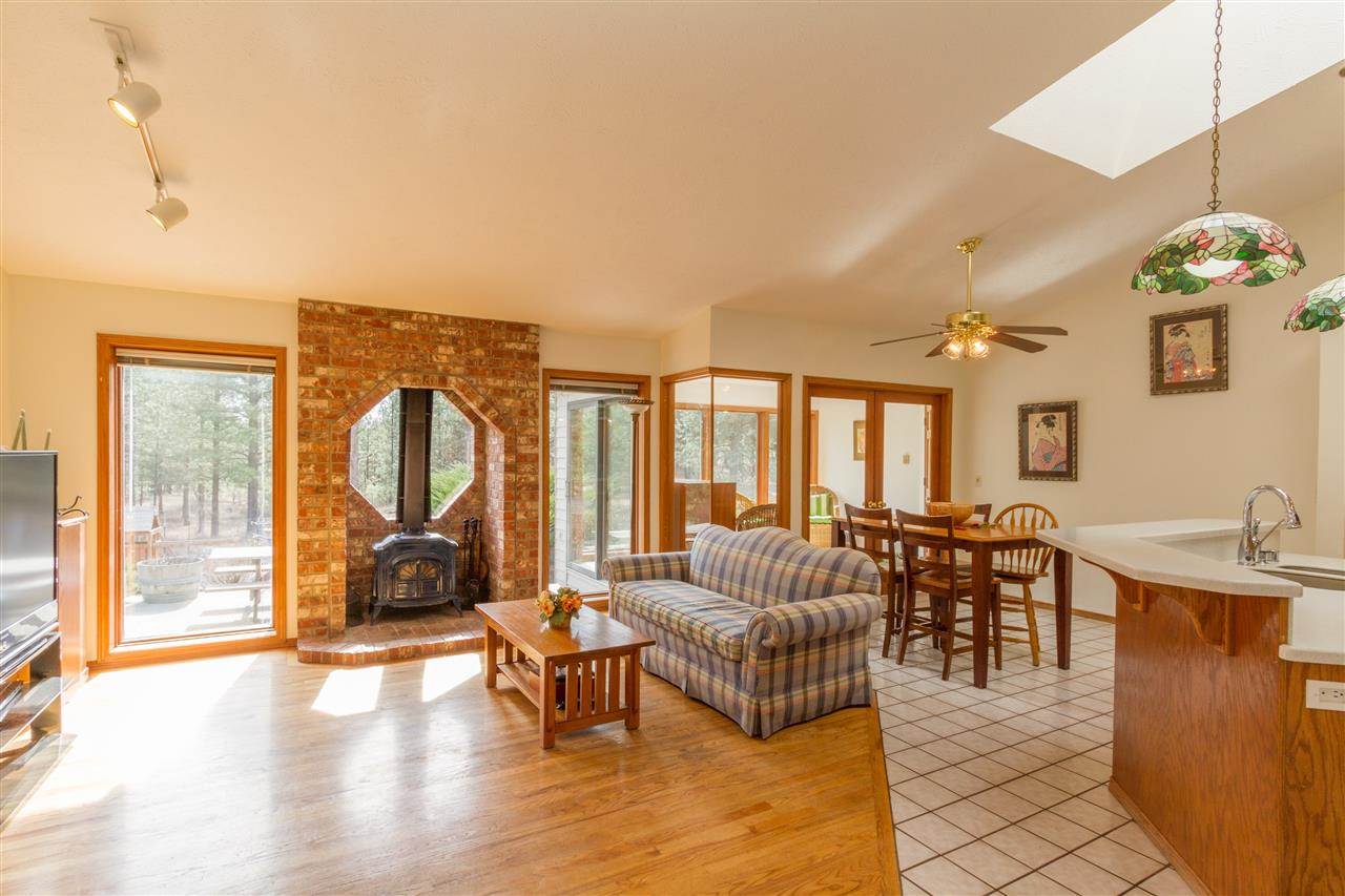 1410 E Estates Rd - Photo 5