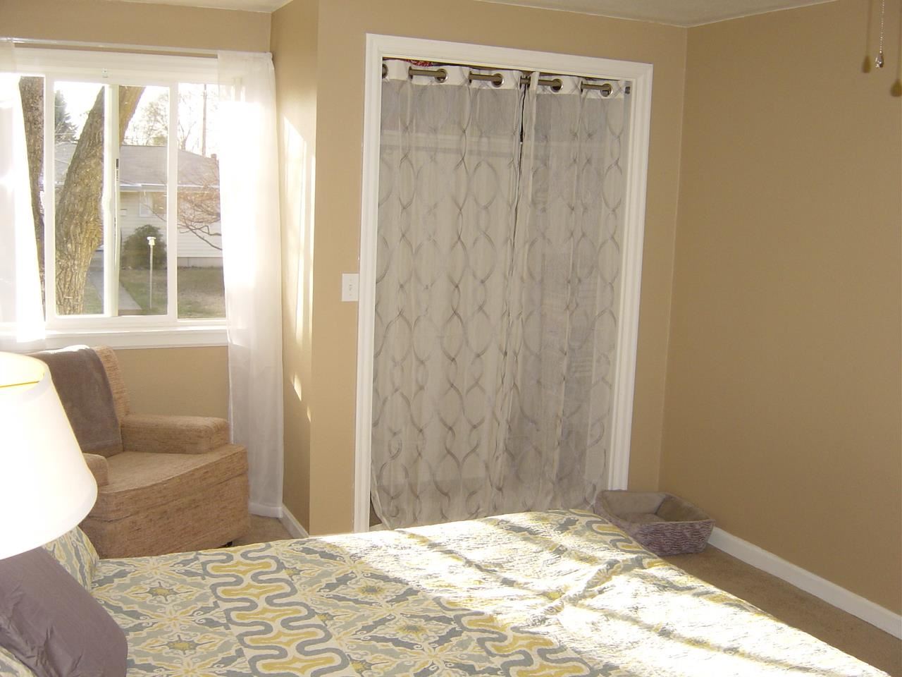 5214 N Oak St - Photo 14