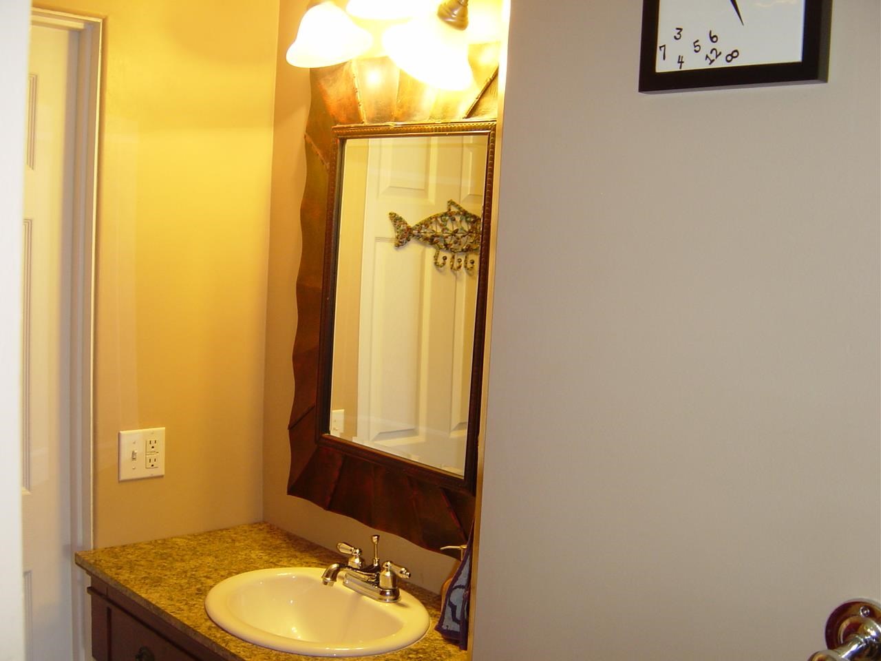 5214 N Oak St - Photo 16