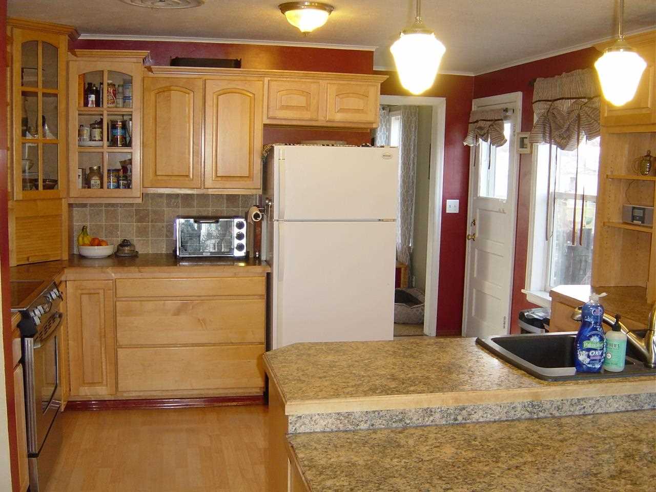 5214 N Oak St - Photo 4
