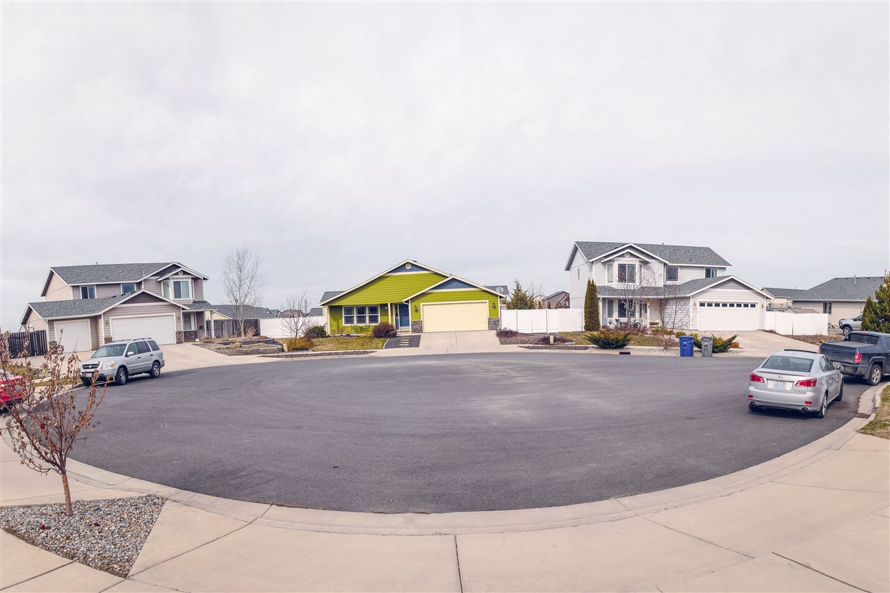 9712 W 72nd - Photo 3