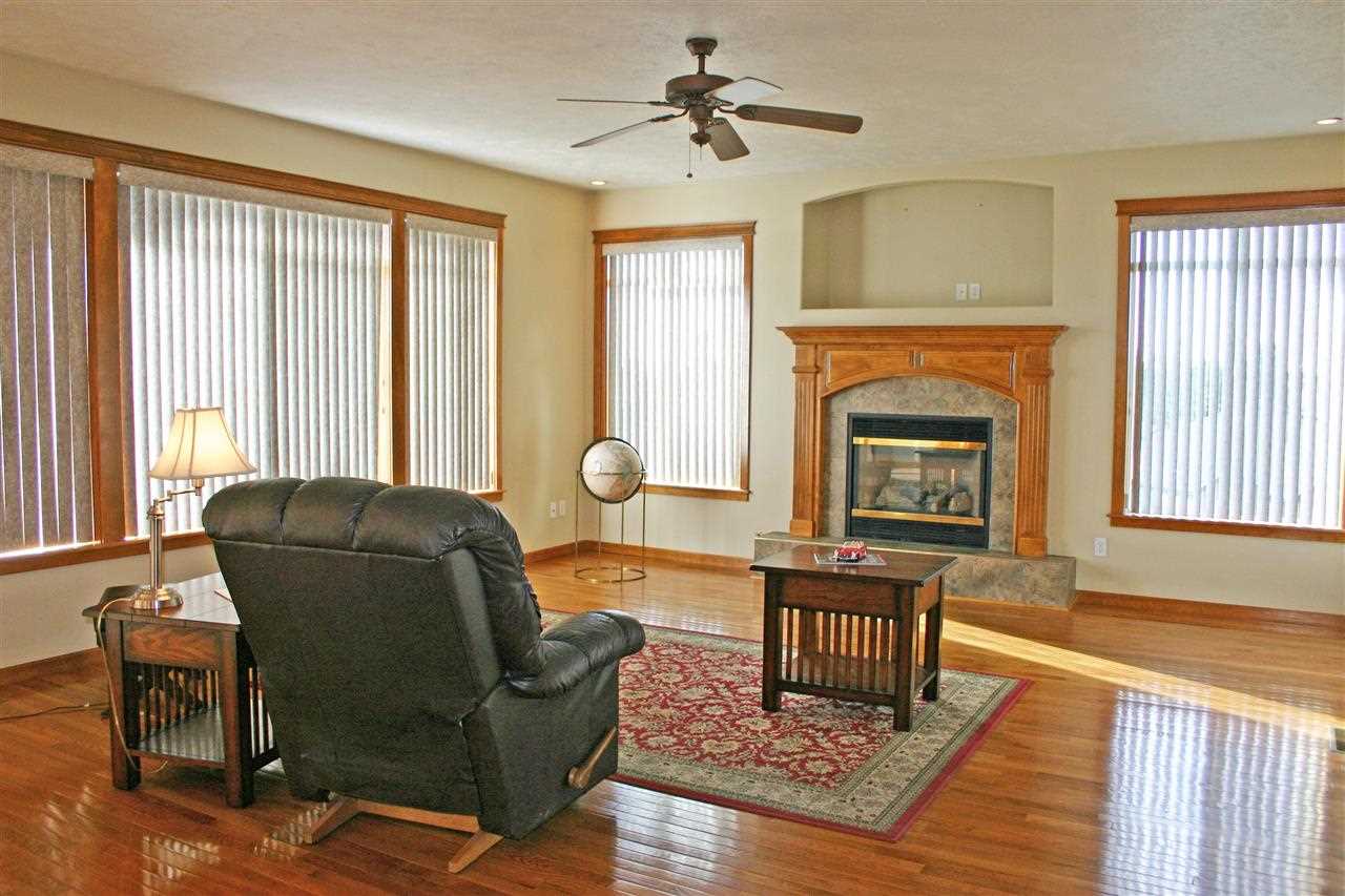 2015 W Taryn Ct - Photo 11