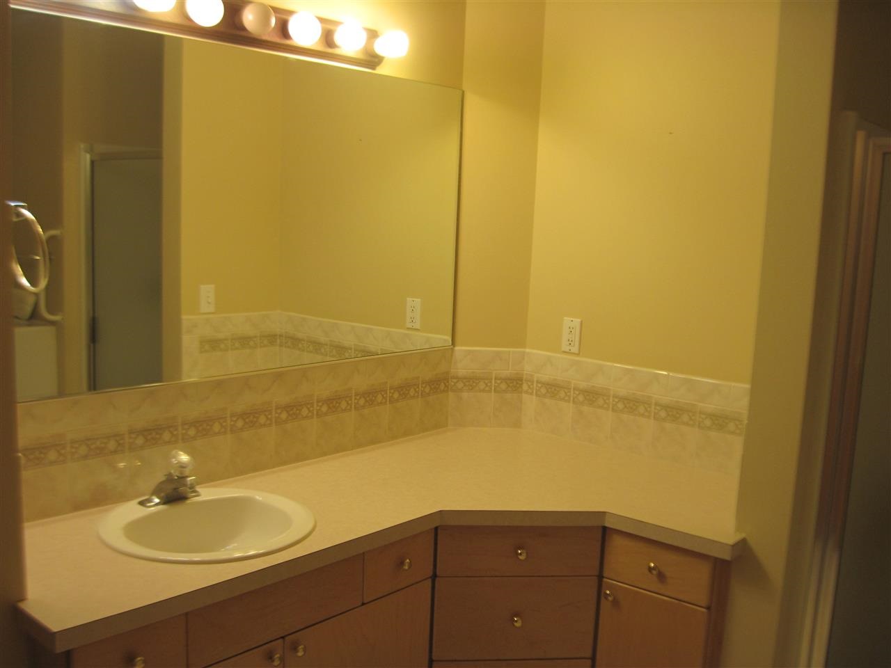 3529 E Carroll Ln - Photo 20