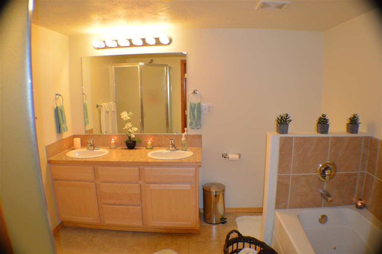 809 S Rees Ln - Photo 8