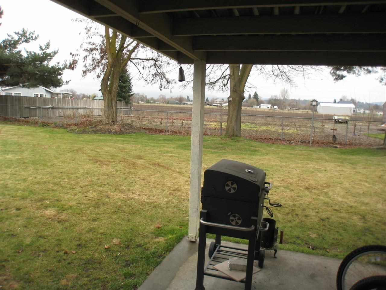 17606 E Mission Ave - Photo 11