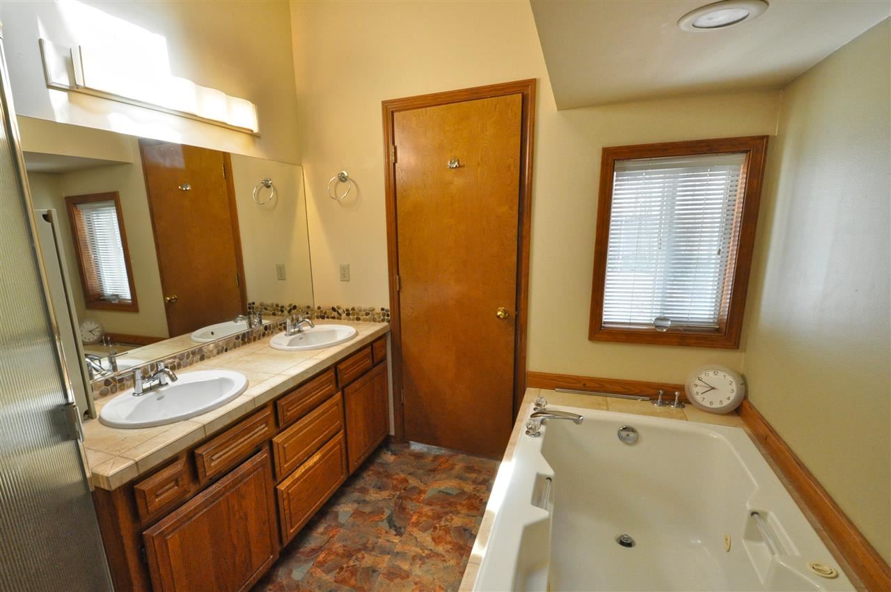 3709 S Lloyd Ln - Photo 13