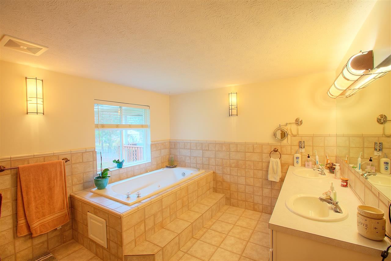15411 N Custer Ln - Photo 9
