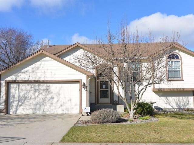 1719 N Harmony Ln - Photo 1