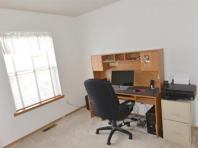 1719 N Harmony Ln - Photo 11