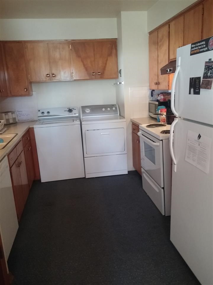 213 N 5TH St - Photo 6