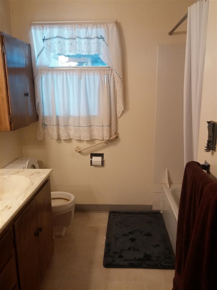 213 N 5TH St - Photo 9