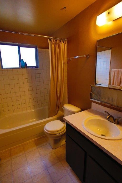 811 E St Thomas Moore Way - Photo 9