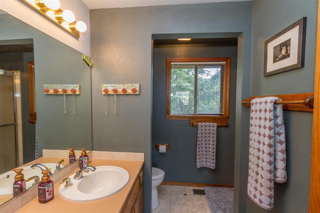 5607 S Madelia St - Photo 10