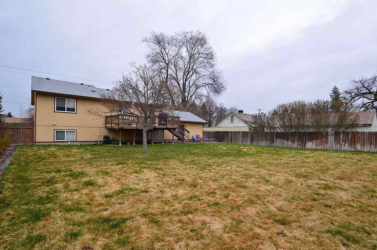 10924 E 4th Ave - Photo 17