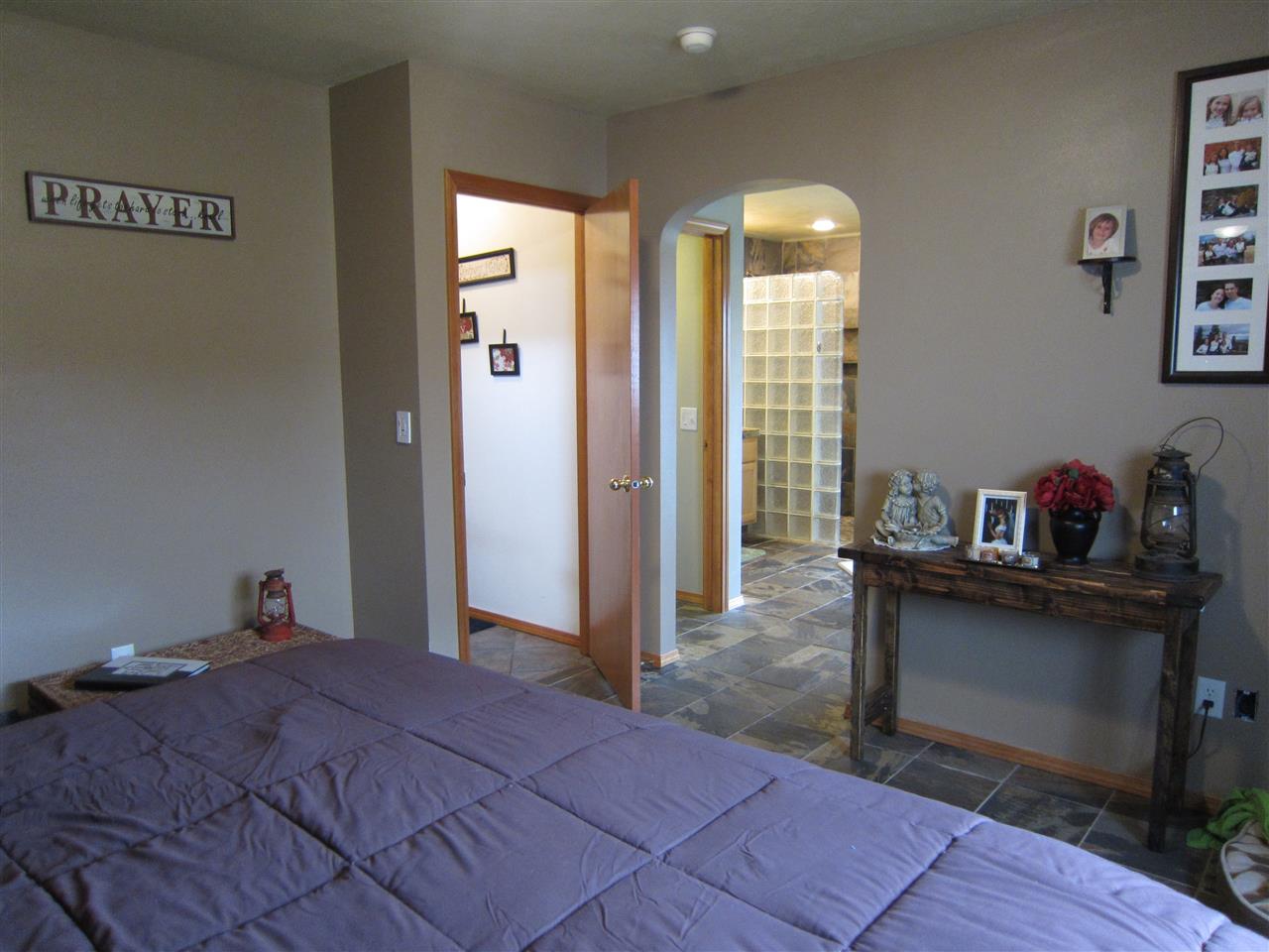 15921 E 6th Ln - Photo 10