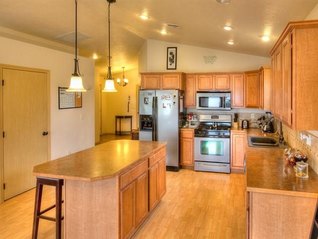 11821 E Boone Ave - Photo 5