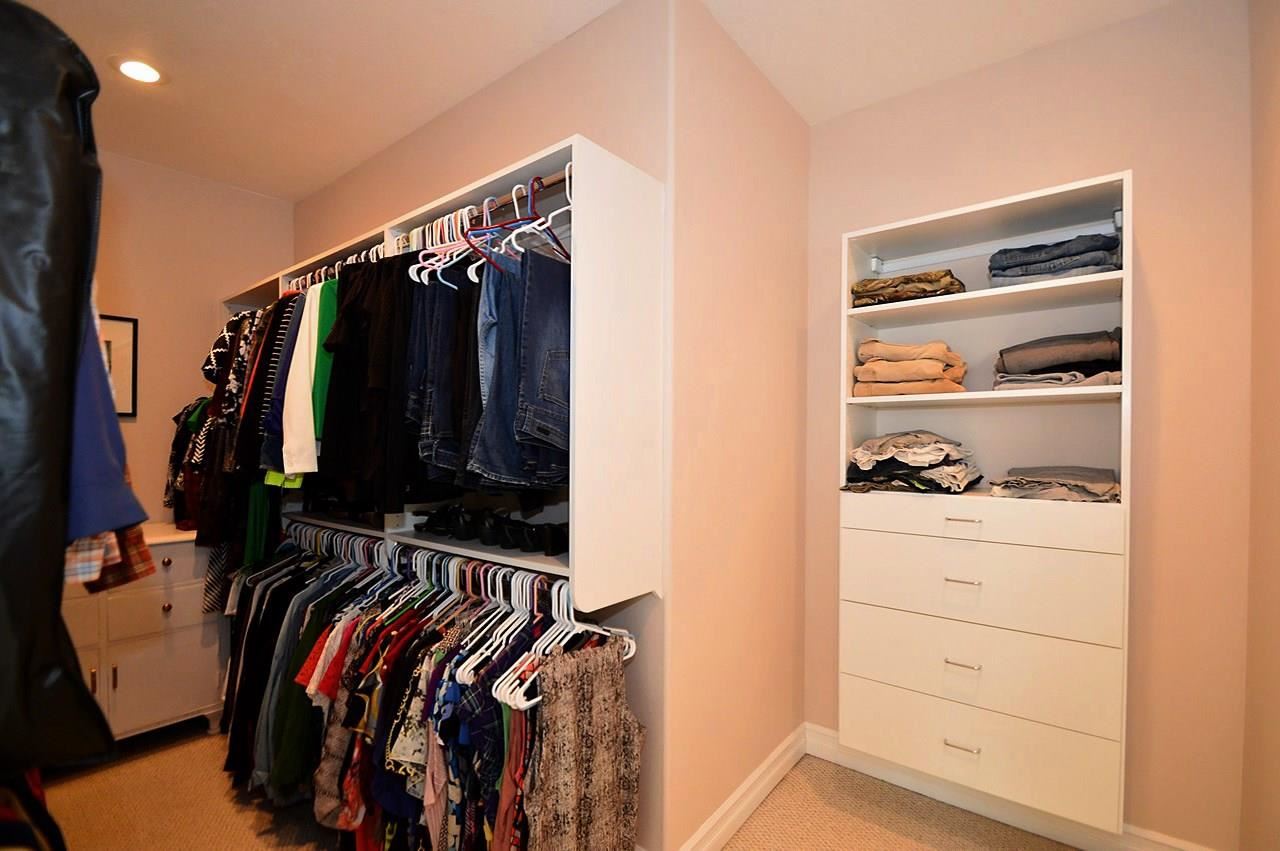 1209 W Chaucer Ave - Photo 12