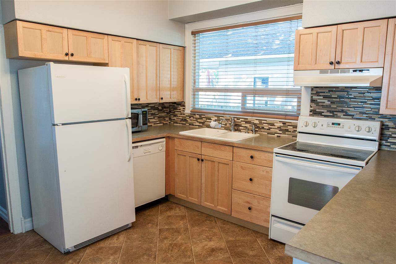 1030 E 12th Ave - Photo 3