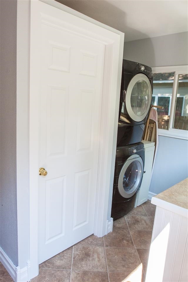 1030 E 12th Ave - Photo 9