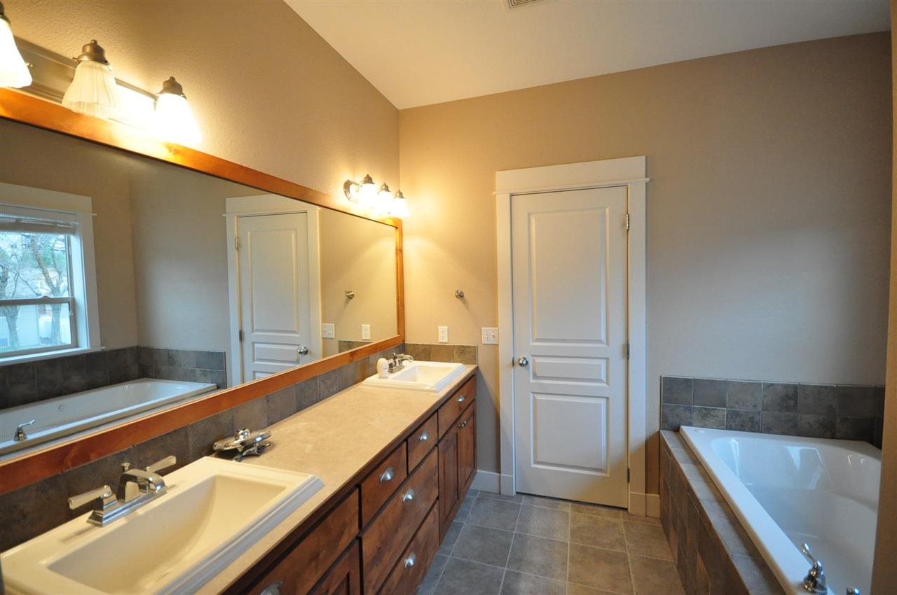 4821 S MADISON Rd - Photo 12