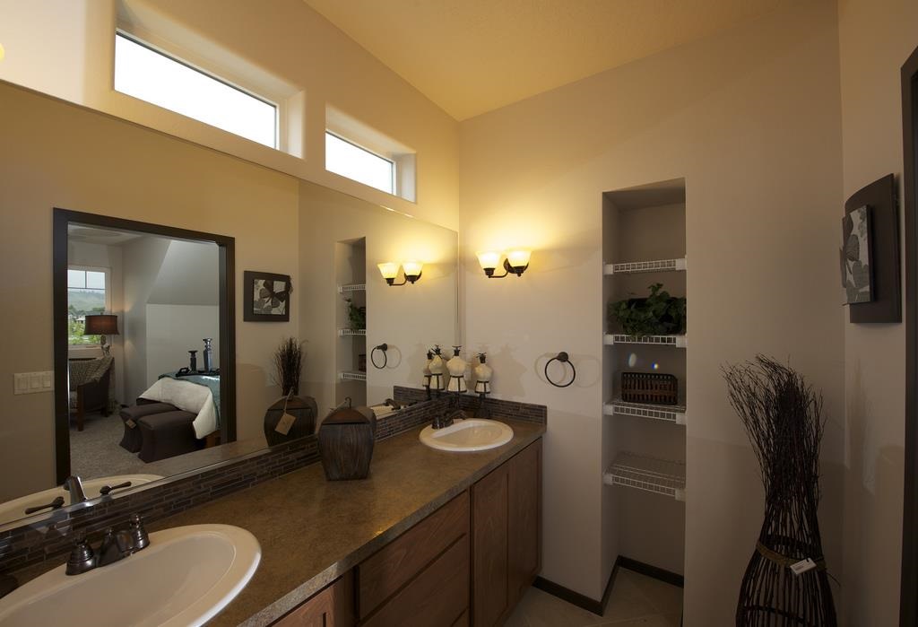 1900 N Carson Range St - Photo 12