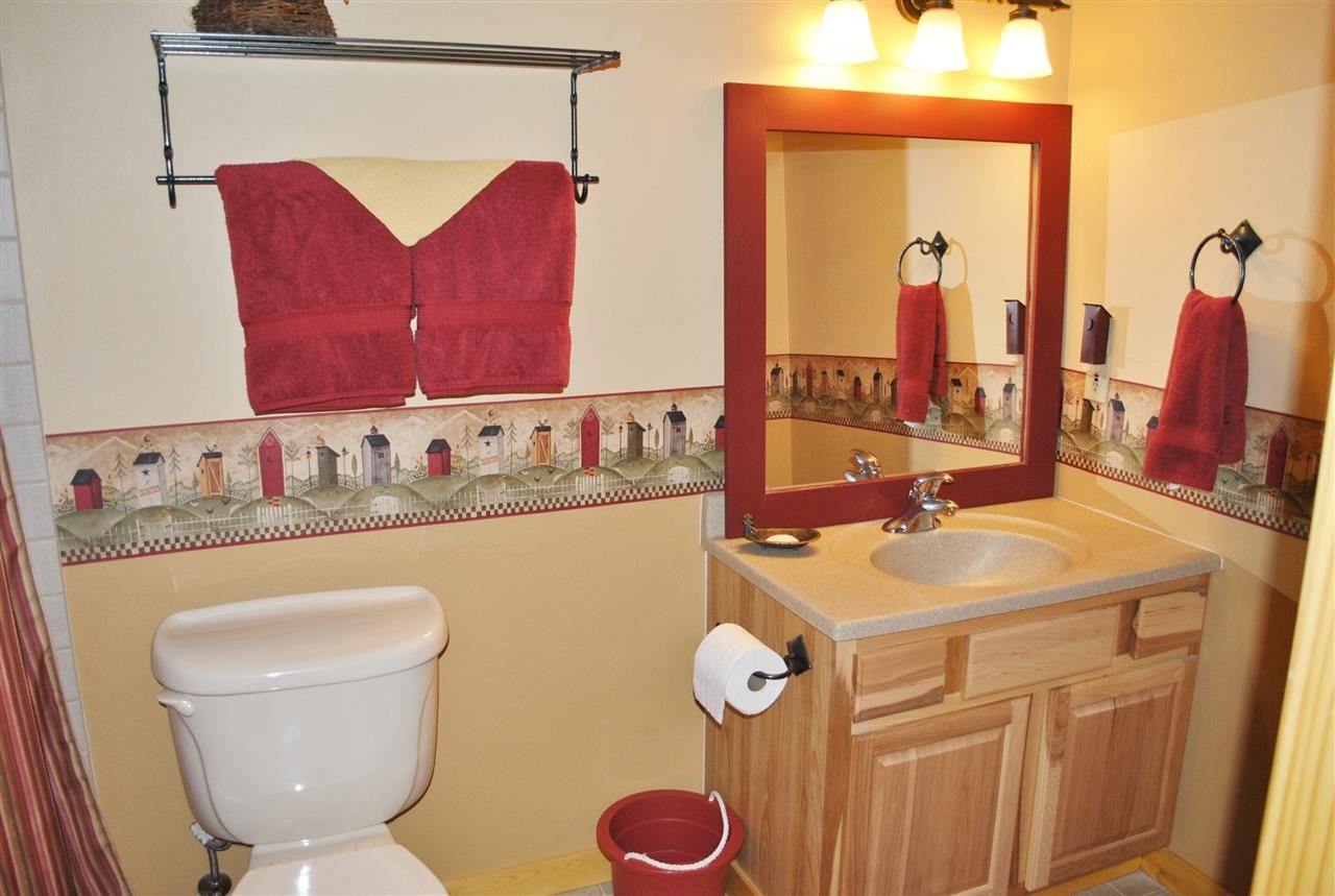 1705 E Greenwood Ln - Photo 12