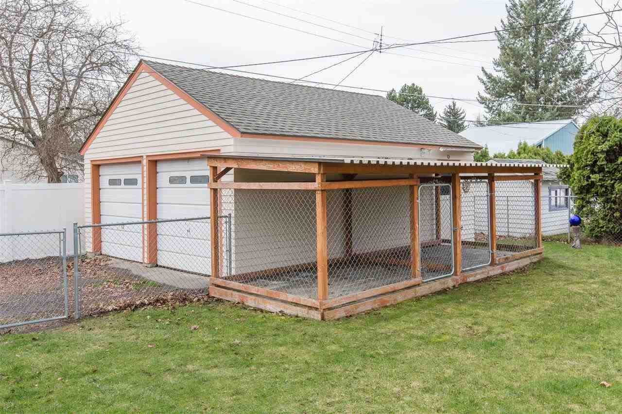 3328 E 32nd - Photo 17