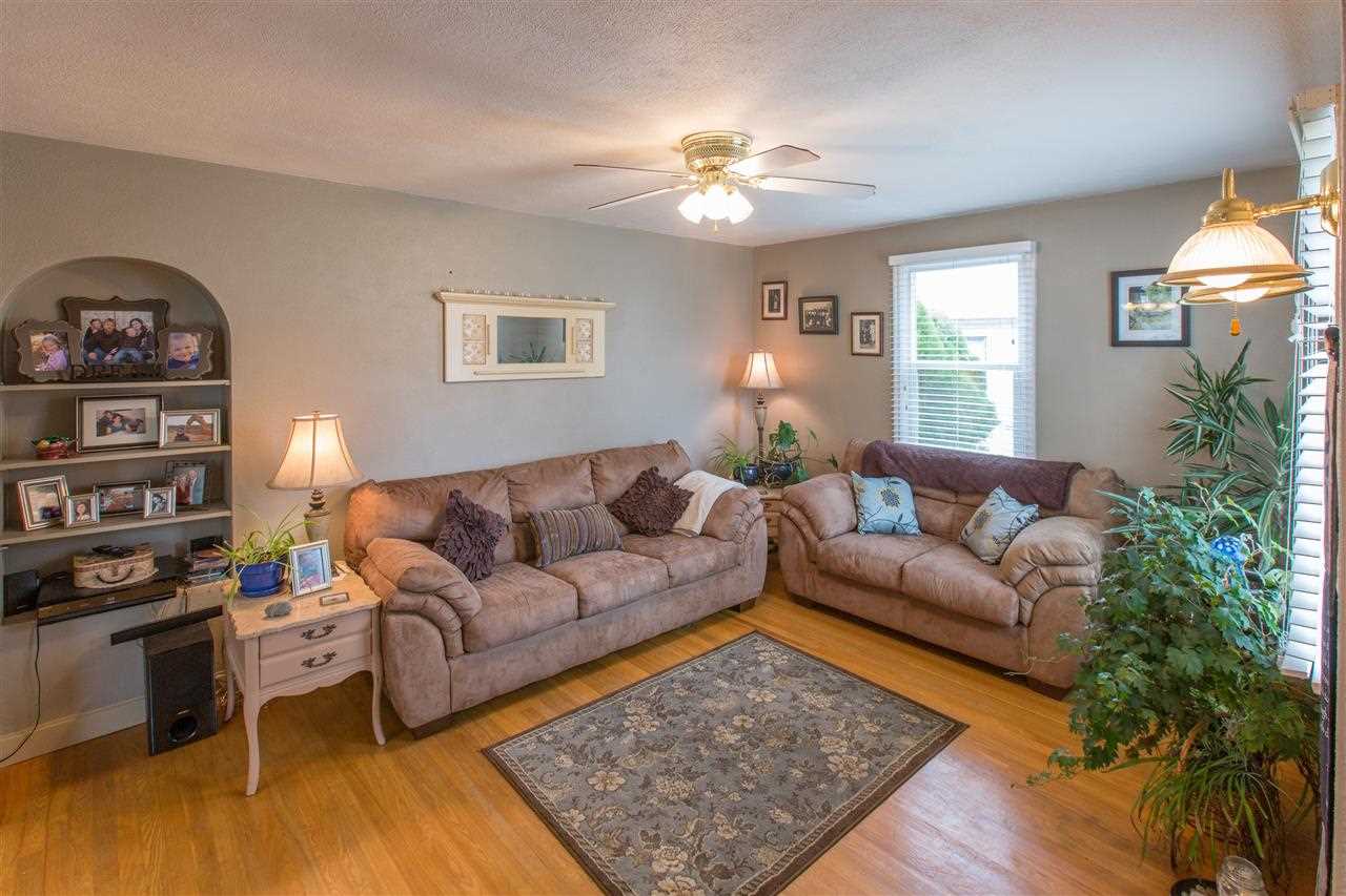 3328 E 32nd - Photo 4