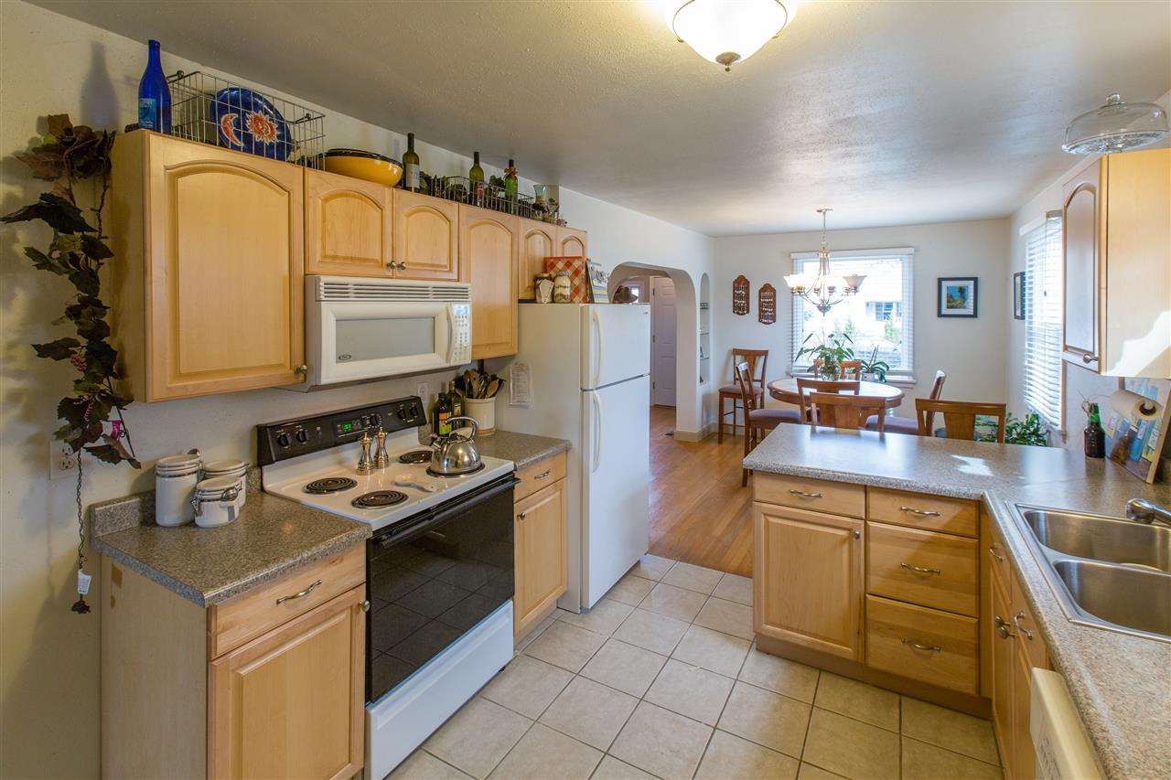 3328 E 32nd - Photo 6