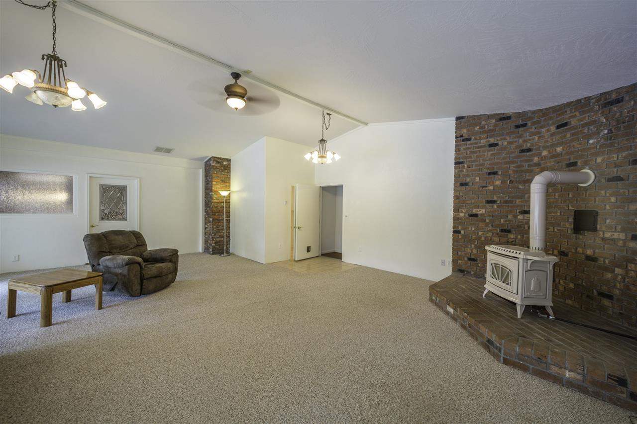 7816 N Starr - Photo 13