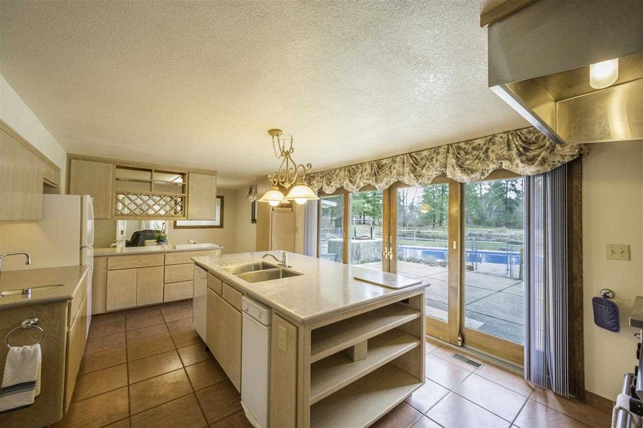 7816 N Starr - Photo 3
