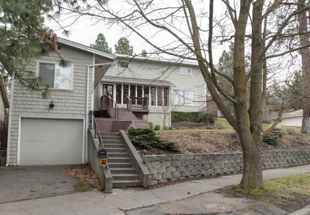 2619 E North Altamont Blvd - Photo 1