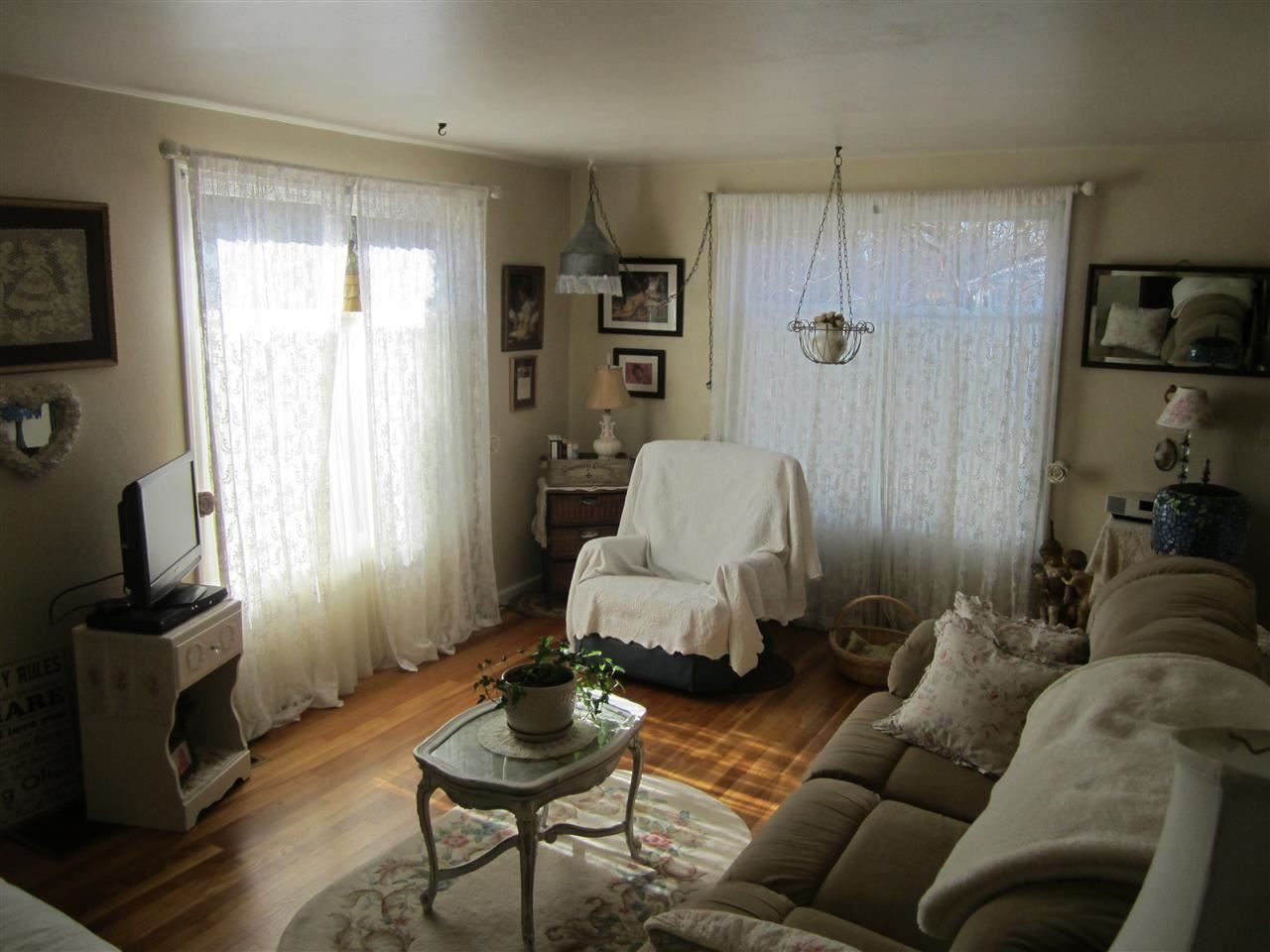 2716 W Everett Ave - Photo 3