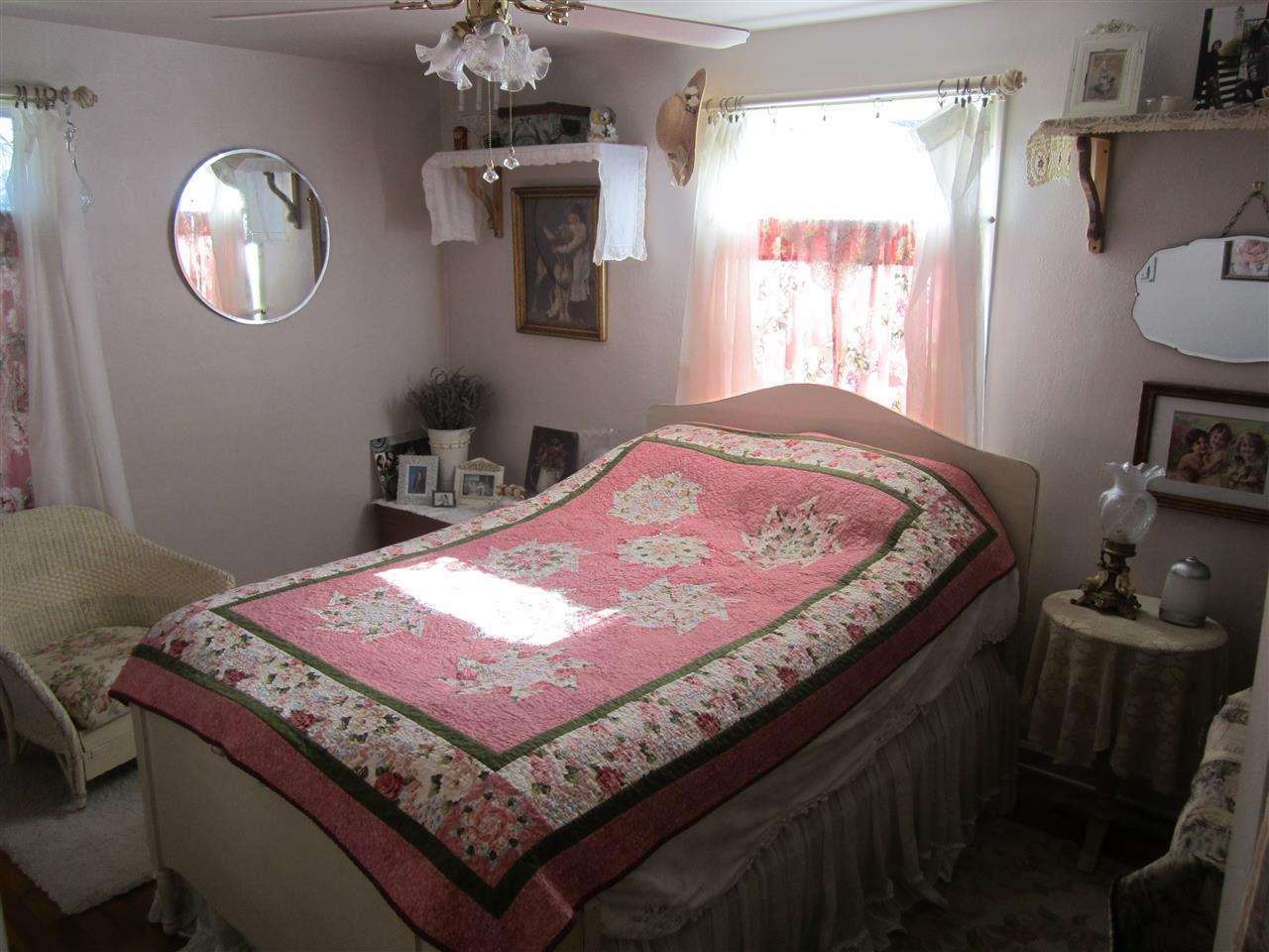 2716 W Everett Ave - Photo 6