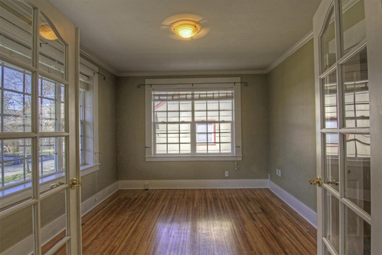 1433 S Maple St - Photo 7