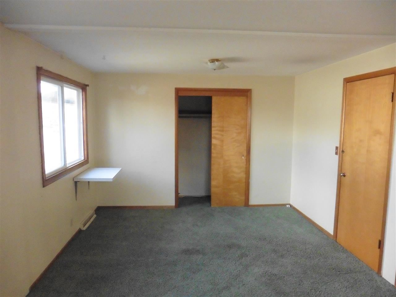 308 E Queen Ave - Photo 10